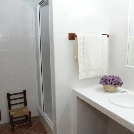 Летний дом Casas Do Palheiro Velho Каштру-Марин