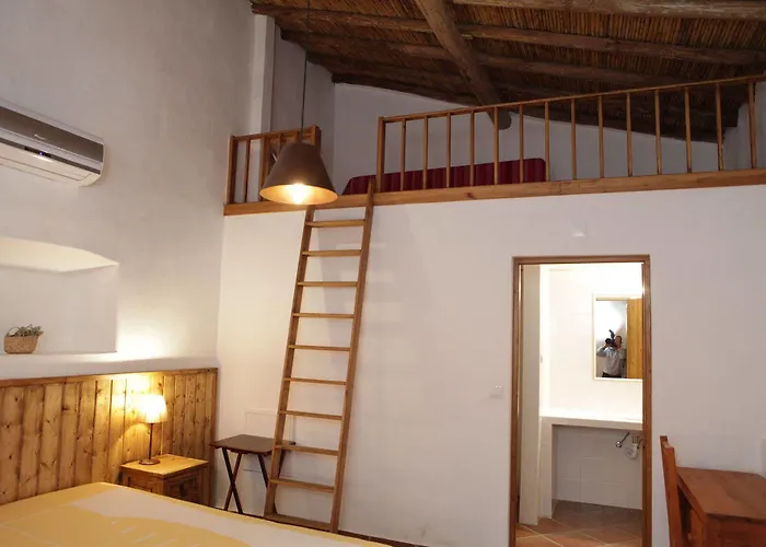 Casas Do Palheiro Velho * カストロ・マリン