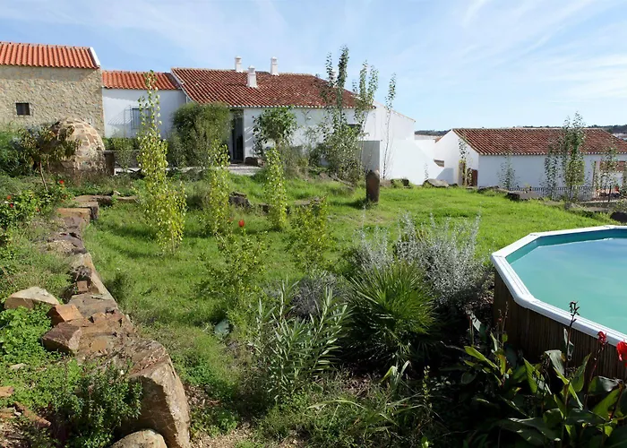 Casas Do Palheiro Velho * カストロ・マリン