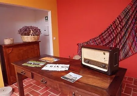 Casas Do Palheiro Velho * 카스트로마림